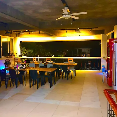 Cnc Dive Resort At Cebu